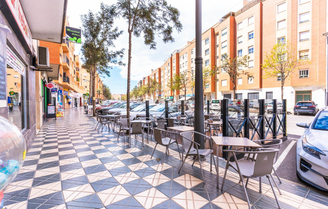 Alquiler Larga Estancia - Local comercial - Roquetas de Mar - Avenida Juan Carlos