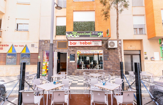 Alquiler Larga Estancia - Local comercial - Roquetas de Mar - Avenida Juan Carlos