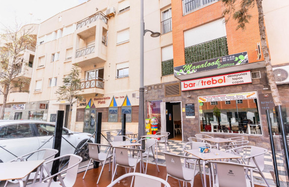 Alquiler Larga Estancia - Local comercial - Roquetas de Mar - Avenida Juan Carlos
