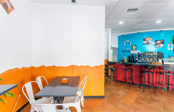 Alquiler Larga Estancia - Local comercial - Roquetas de Mar - Avenida Juan Carlos