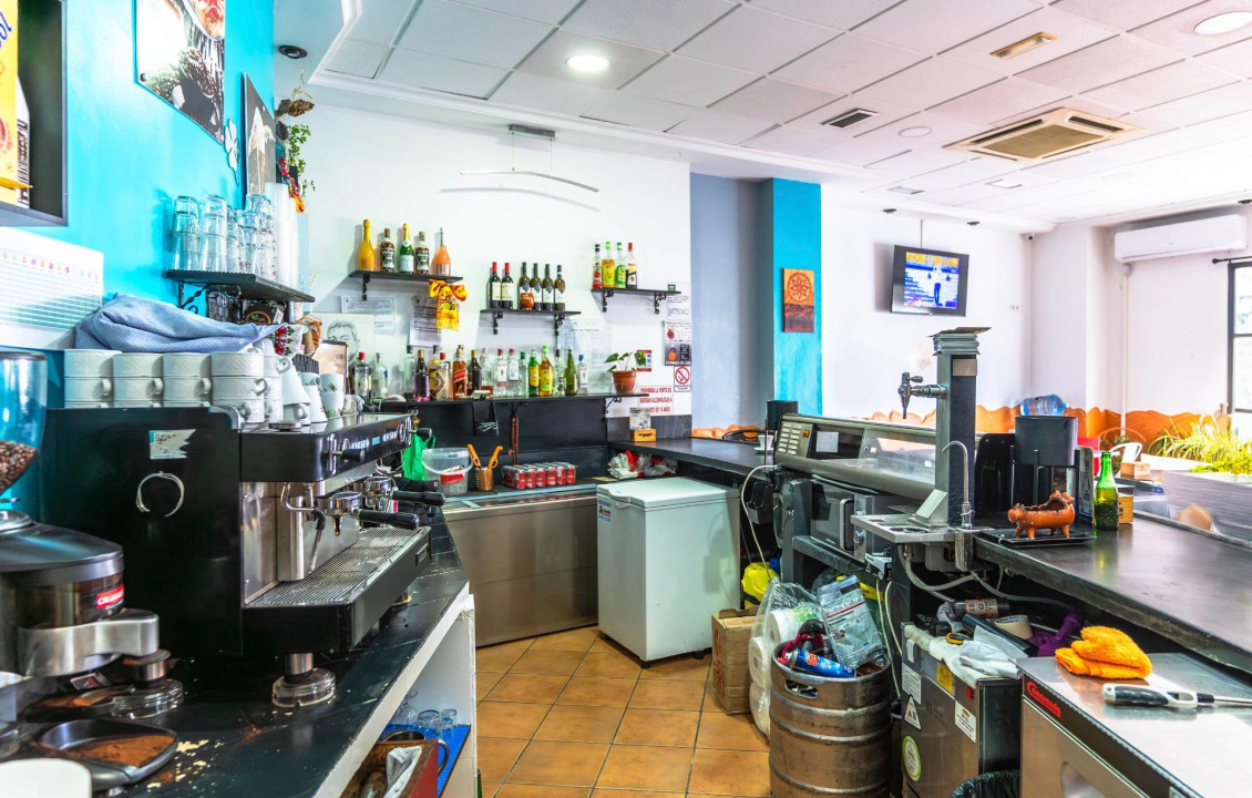 Alquiler Larga Estancia - Local comercial - Roquetas de Mar - Avenida Juan Carlos