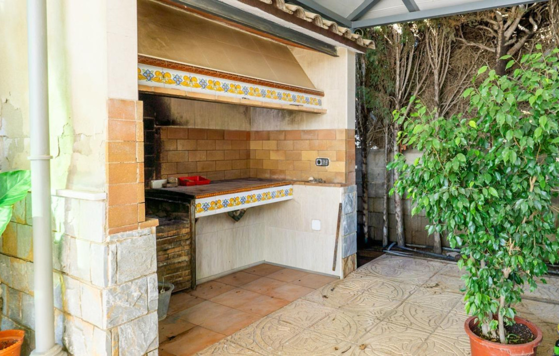 For Sale - Chalet - Crevillent - Comunidad valenciana