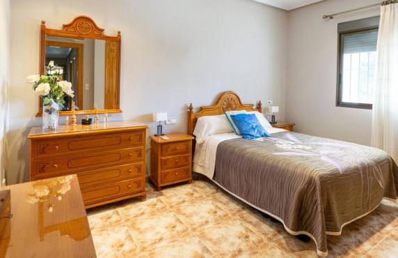 For Sale - Chalet - Crevillent - Comunidad valenciana