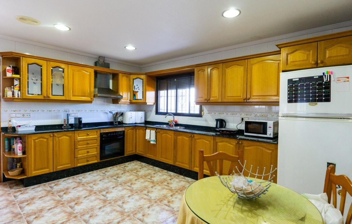 For Sale - Chalet - Crevillent - Comunidad valenciana