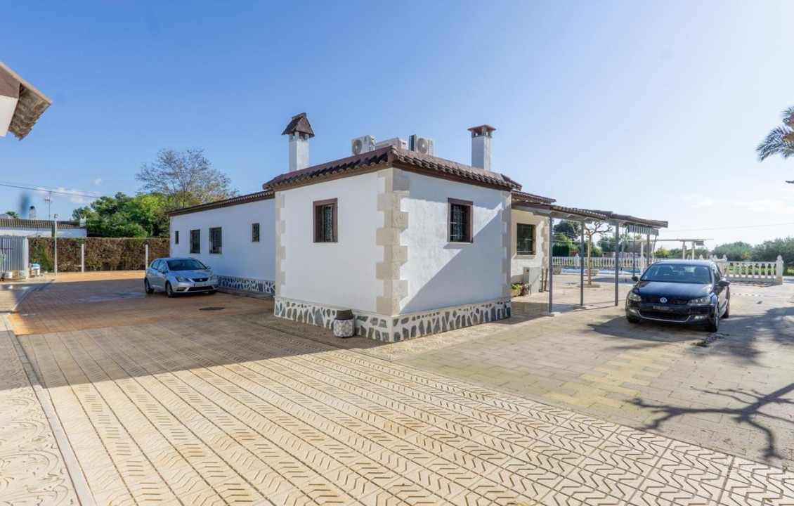 For Sale - Chalet - Crevillent - Comunidad valenciana