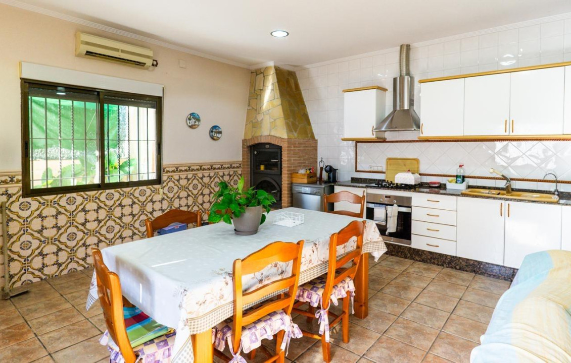 For Sale - Chalet - Crevillent - Comunidad valenciana