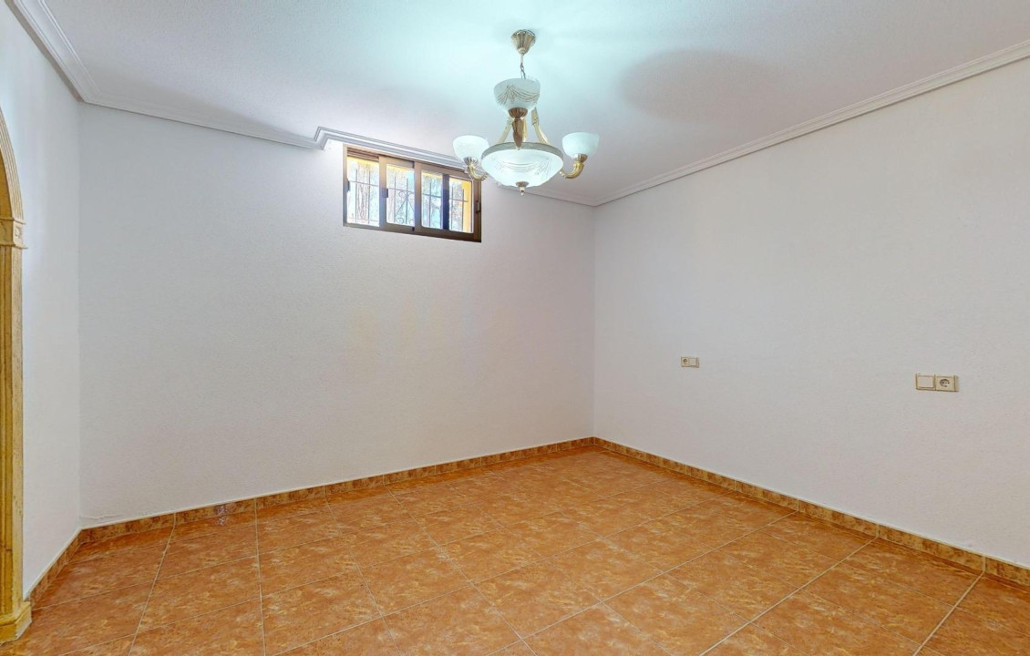 Venta - Chalet - Elche - Peña Aguilas