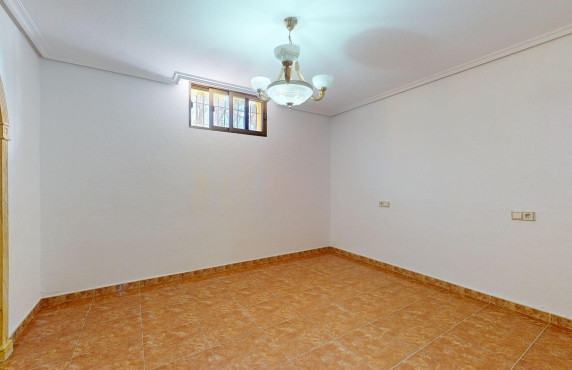 Venta - Chalet - Elche - Peña Aguilas