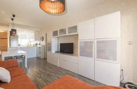 For Sale -  - Arenales del sol - Zona paseo maritimo