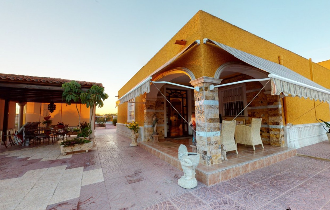 For Sale - Chalet - Crevillent - EL REALENGO