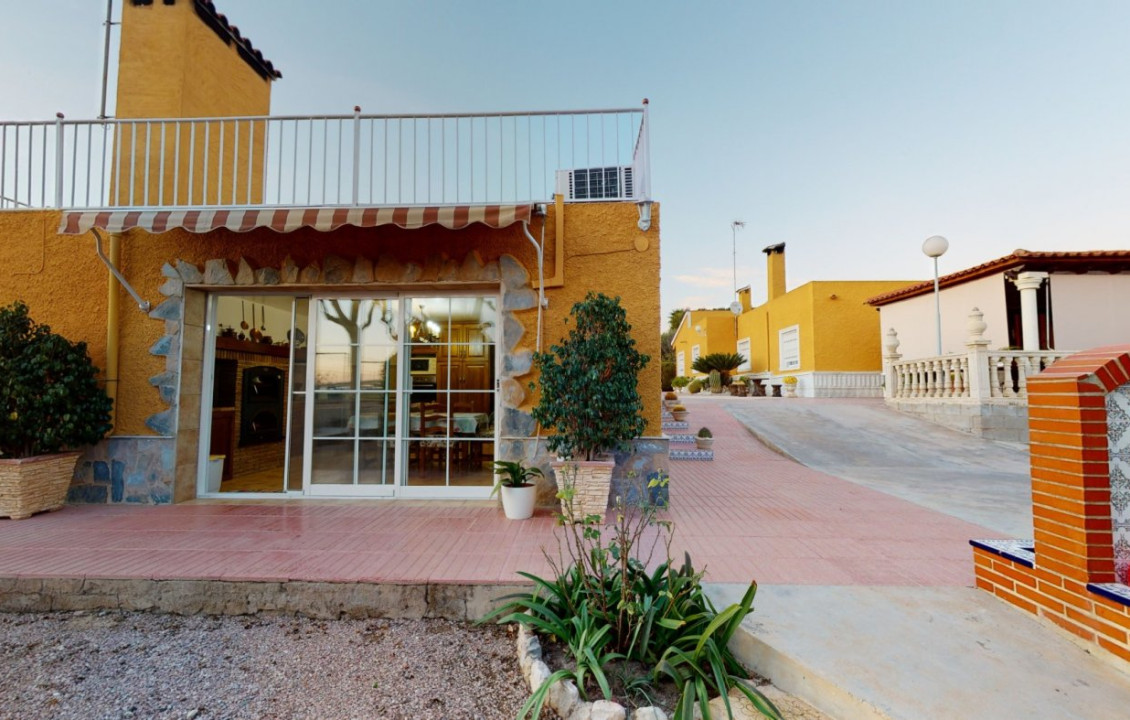 For Sale - Chalet - Crevillent - EL REALENGO