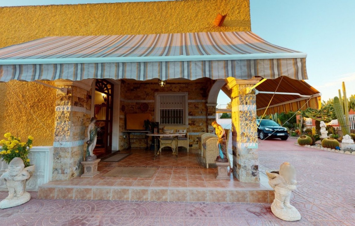 For Sale - Chalet - Crevillent - EL REALENGO