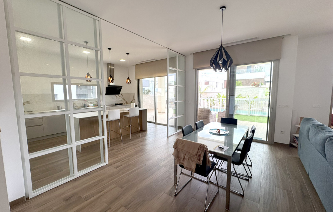Seasonal Rental - Villa / Detached -  - Benijofar