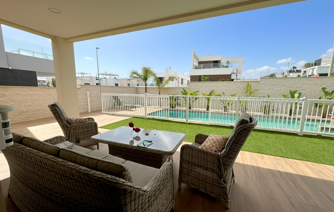 Seasonal Rental - Villa / Detached -  - Benijofar