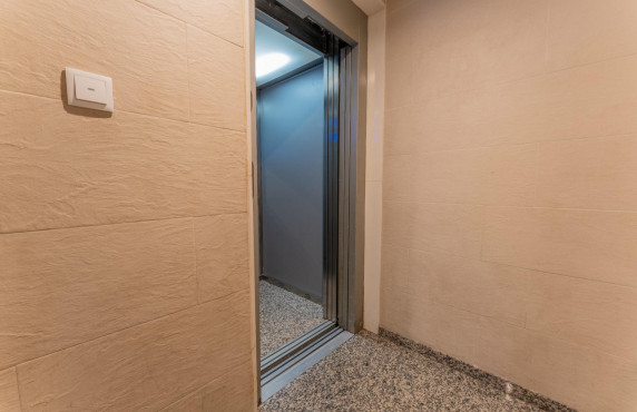 For Sale -  - Elche - Asilo - Pisos Azules