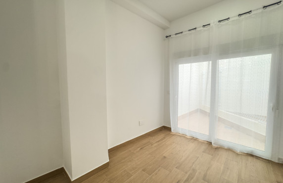 Long Rental Period - Flat - Almoradi