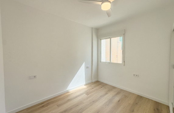 Long Rental Period - Flat - Alicante - Benalua