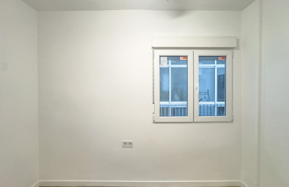 Long Rental Period - Flat - Alicante - Benalua