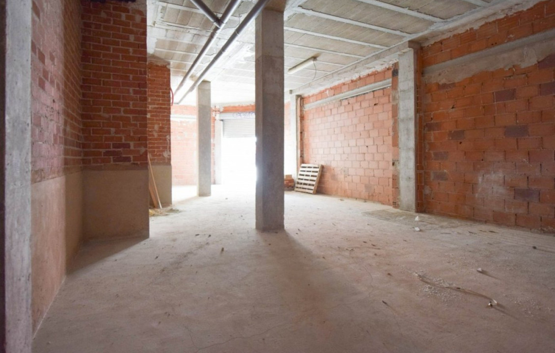 Alquiler Larga Estancia - Local comercial - Elche - Plaza Crevillente-Juzgados