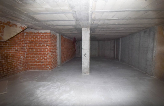 Alquiler Larga Estancia - Local comercial - Elche - Plaza Crevillente-Juzgados