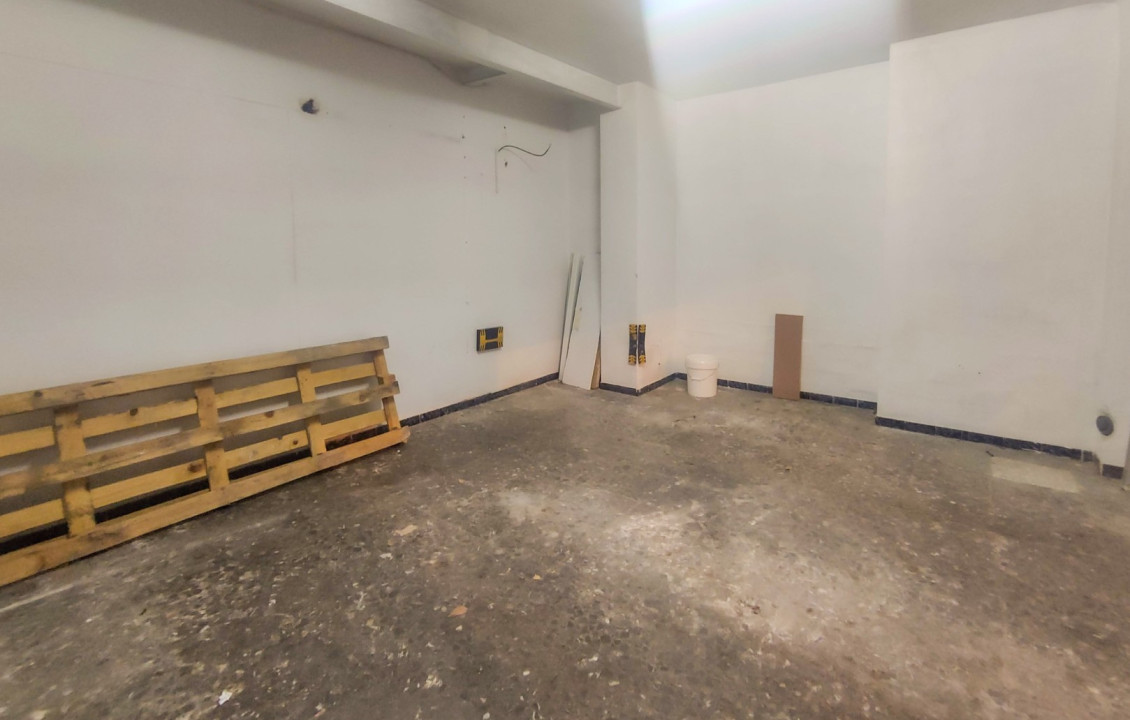 Alquiler Larga Estancia - Local comercial - Elche - Centro