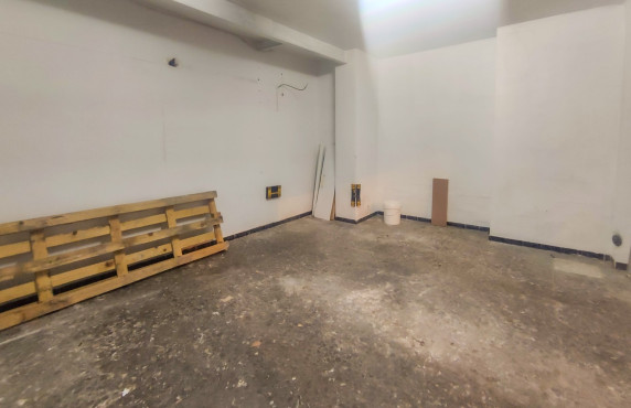 Alquiler Larga Estancia - Local comercial - Elche - Centro