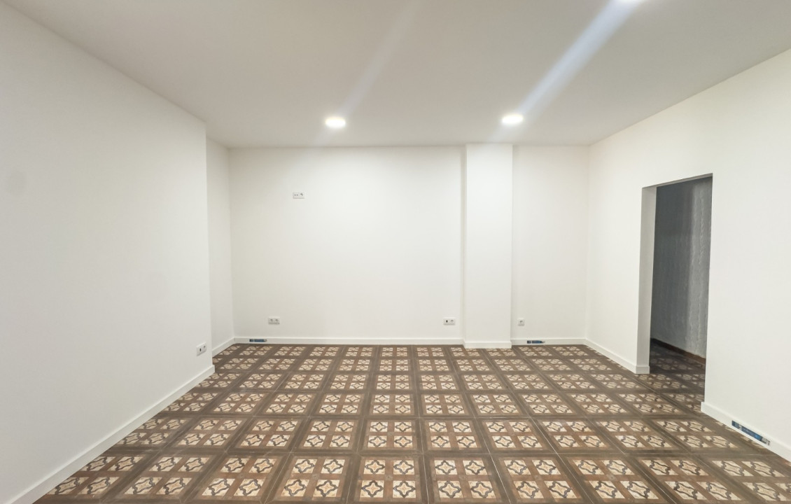 Alquiler Larga Estancia - Local comercial - Elche - Centro