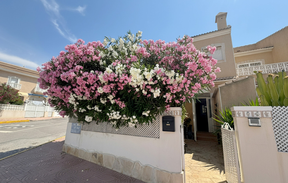 For Sale - Semi Detached House -  - Cuidad Quesada