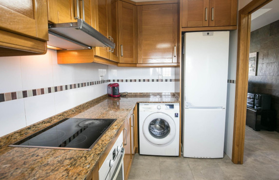For Sale -  - Arenales del sol - Calle valladolid