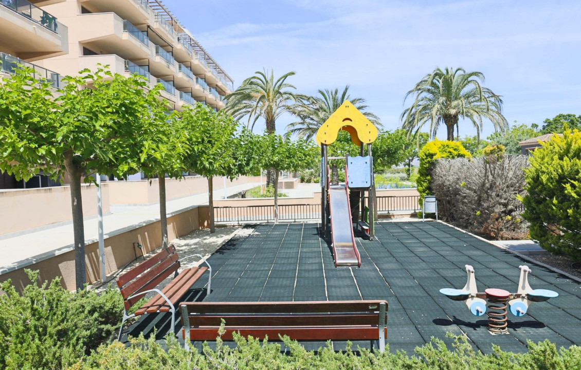 For Sale -  - Arenales del sol - Calle valladolid