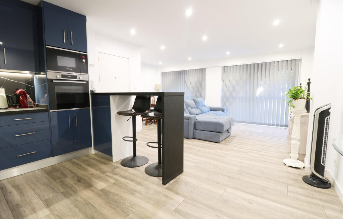 For Sale - Flat - Elche - Reina Victoria-Miguel Hernández