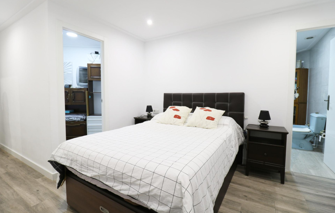 For Sale - Flat - Elche - Reina Victoria-Miguel Hernández