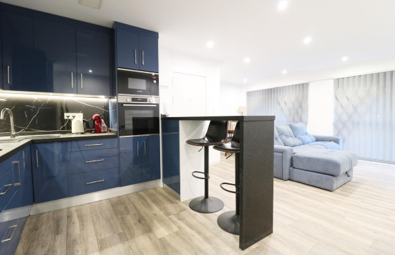 For Sale - Flat - Elche - Reina Victoria-Miguel Hernández
