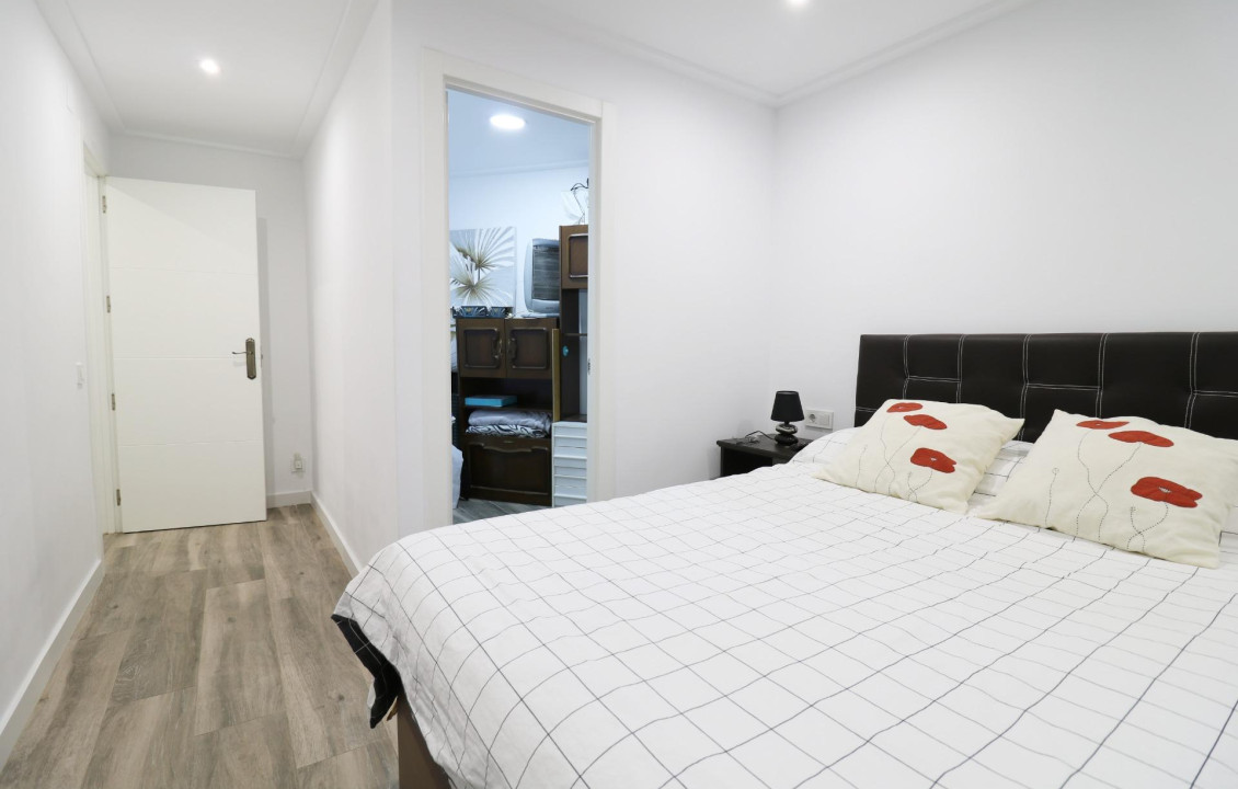 For Sale - Flat - Elche - Reina Victoria-Miguel Hernández