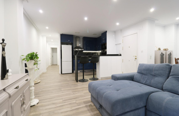For Sale - Flat - Elche - Reina Victoria-Miguel Hernández