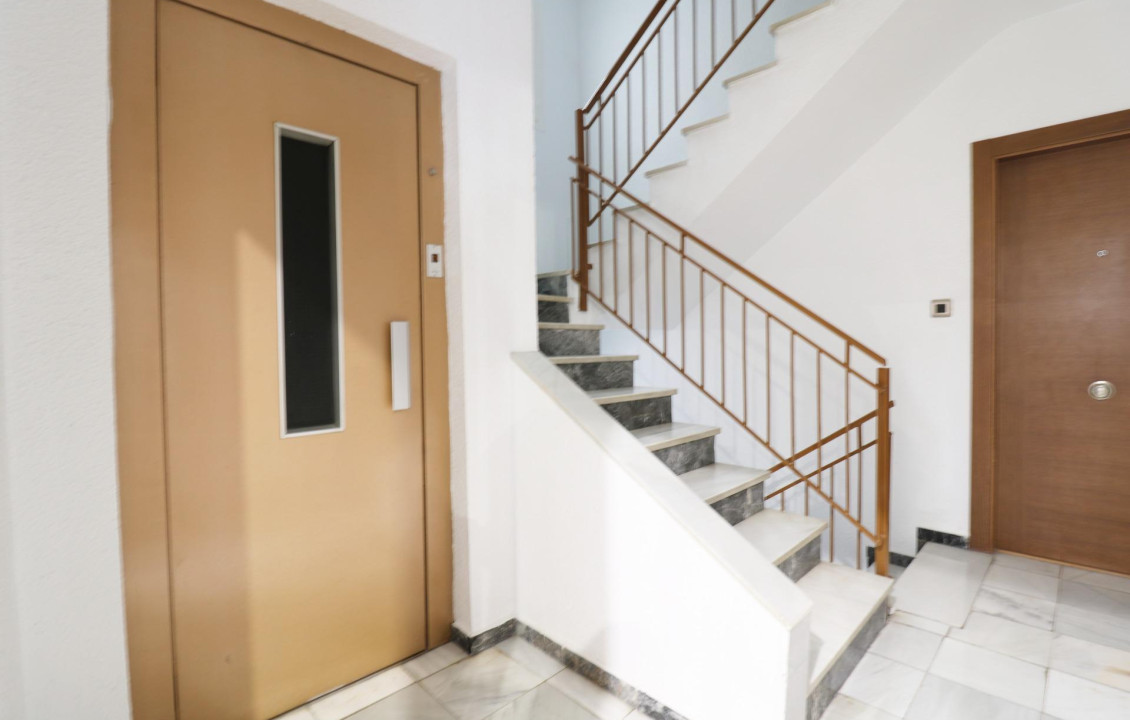 For Sale - Flat - Elche - Reina Victoria-Miguel Hernández
