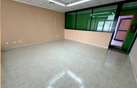 Long Rental Period - Commercial Unit - Ciudad Quesada