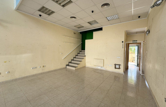 Long Rental Period - Commercial Unit - Ciudad Quesada