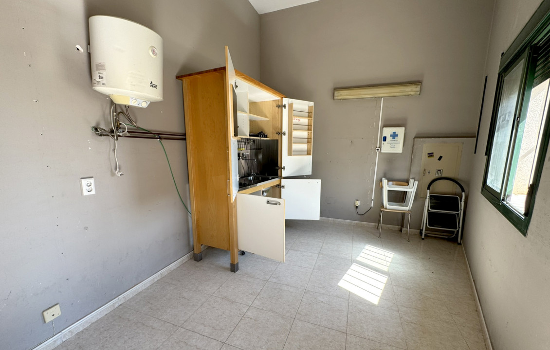 Long Rental Period - Commercial Unit - Ciudad Quesada