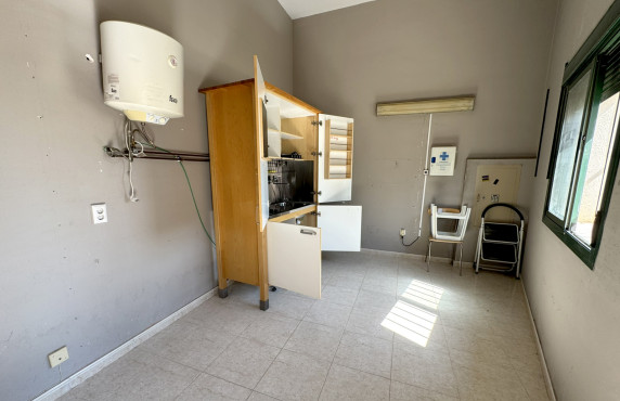 Long Rental Period - Commercial Unit - Ciudad Quesada
