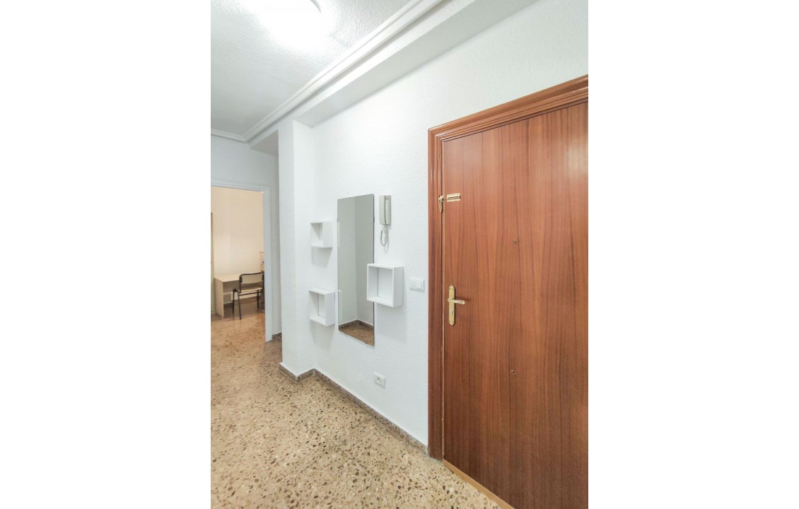 Alquiler de habitación de Larga Estancia - habitación individual - Elche - Altabix