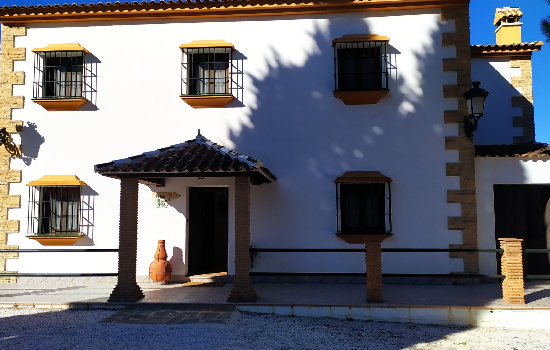 Venta - Casas o chalets - Ronda - Camino de la Hedionda 89, villa Mora