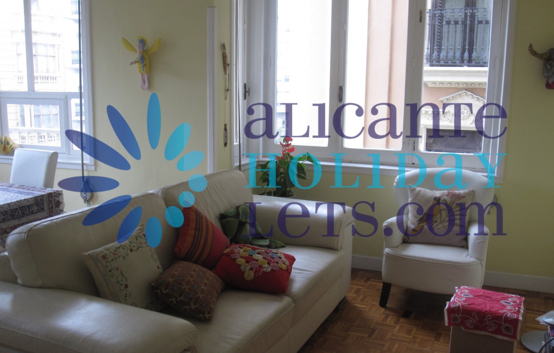 Alquiler Larga Estancia - Piso - Alicante