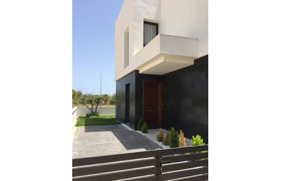 For Sale - villa - Vega Baja - El Raso (Guardamar)