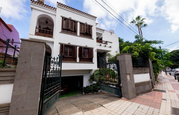 Venta - Casas o chalets - Las Palmas de Gran Canaria - DOCTOR GARCIA CASTRILLO