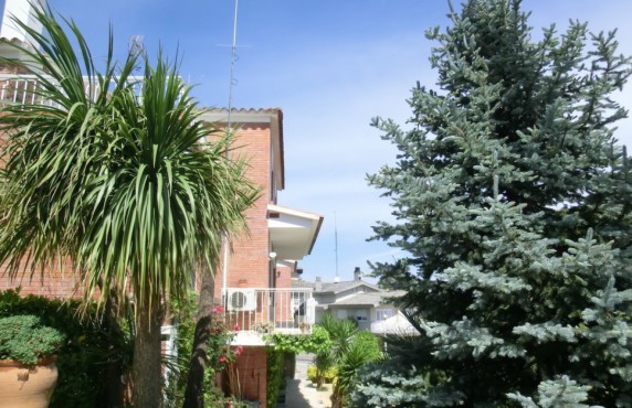 Venta - Casas o chalets - Figueres - d'Isaac Albèniz