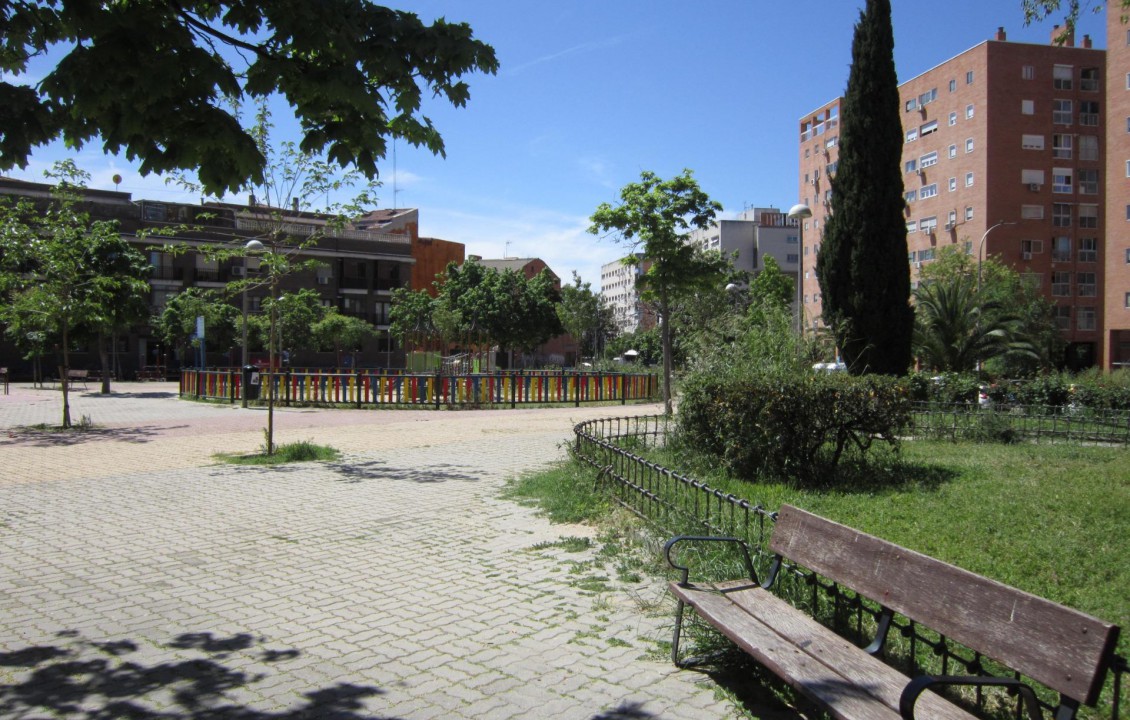 For Sale - Fincas y solares - Madrid - Calle de la Filósofa Simone Weil