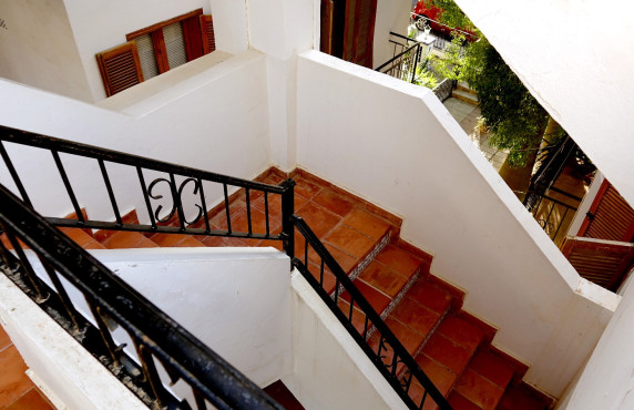 Alquiler Larga Estancia - Apartamento - Villamartin