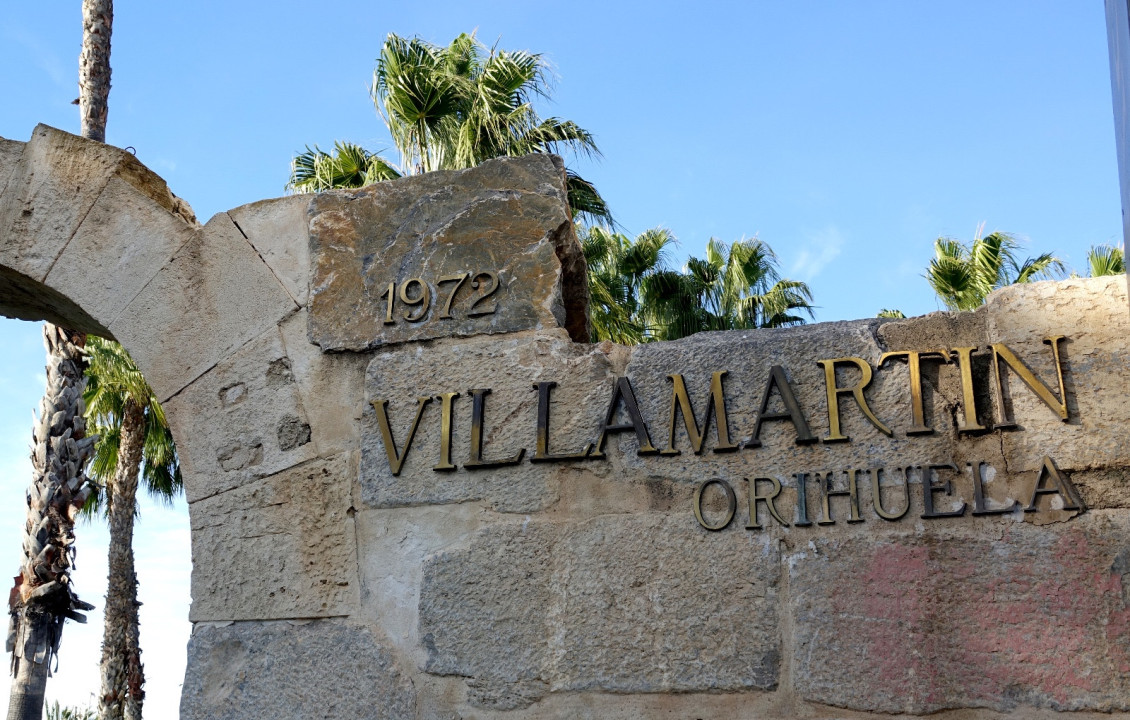 Alquiler Larga Estancia - Apartamento - Villamartin