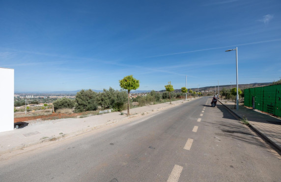 Venta - Fincas y solares - Huétor Vega - ISIDORO MOLINA NAVARRO